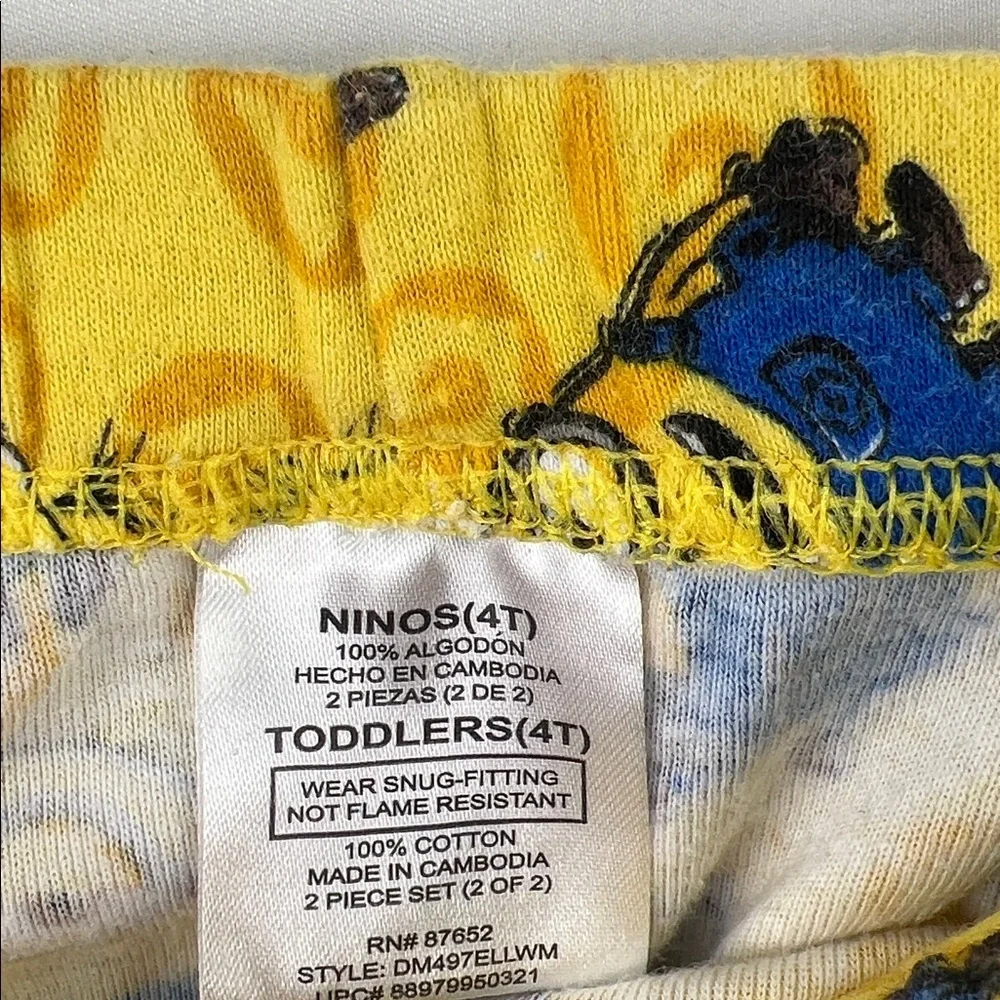 Girls Pajama Bottoms - Size 4T - Minions - Despicable Me - Yellow and Blue